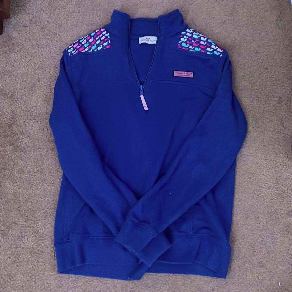 Vineyard vines zip up. Wore maybe once or twice. Will be washed and dried.